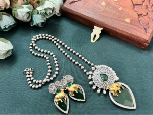 Pendant Necklaces
