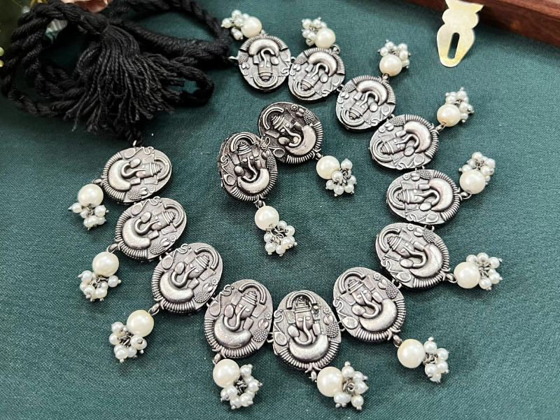 Divine Oxidized Ganesh Necklace