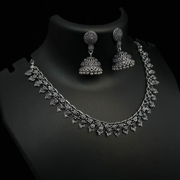 Elegant Oxidised Western Set