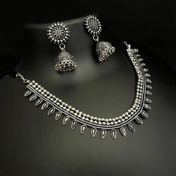 Vritika Oxidized Elegance Set