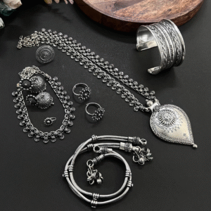 Royal Natyara Navratri Oxidised Jewellery Set