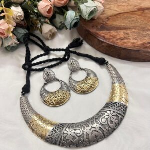 dual tone Hasli necklace set