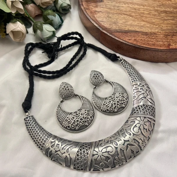 Replica Oxidized German Silver Hasli Necklace Set