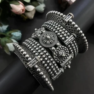 Oxidised 5 Pc Replica Bangles Set