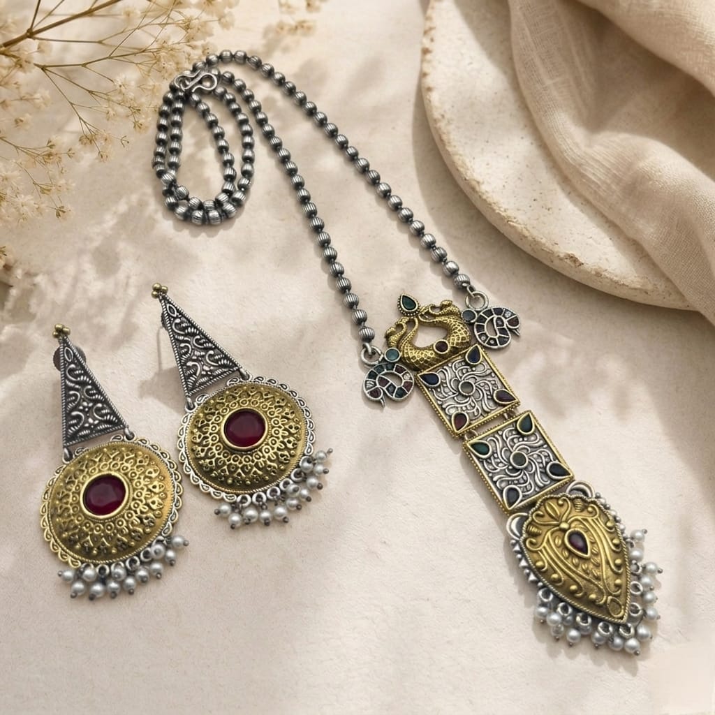 Dual tone long necklace