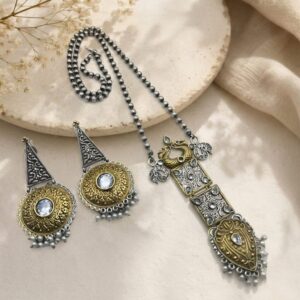 Dual tone long necklace