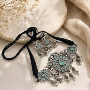 Replica stone choker set