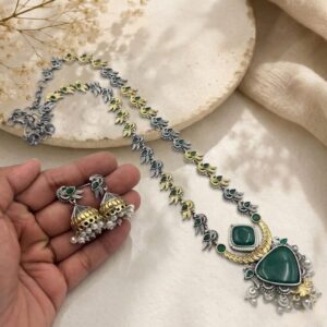 Dual tone necklace set