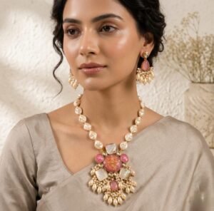 Handmade painting baroque necklace