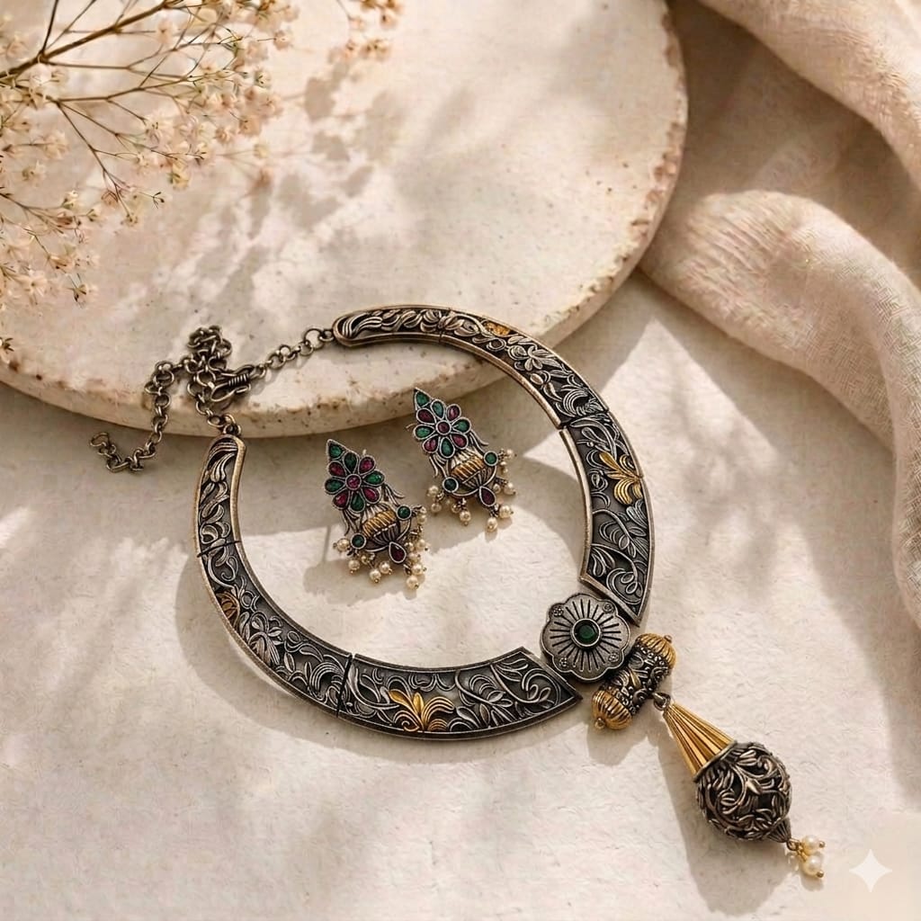 Dual tone Hasli set