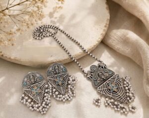 Stone chain pendant set