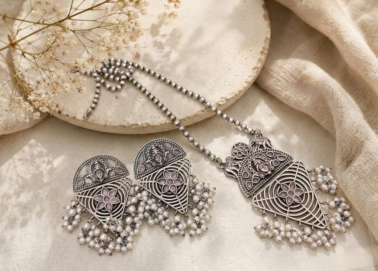 Stone chain pendant set