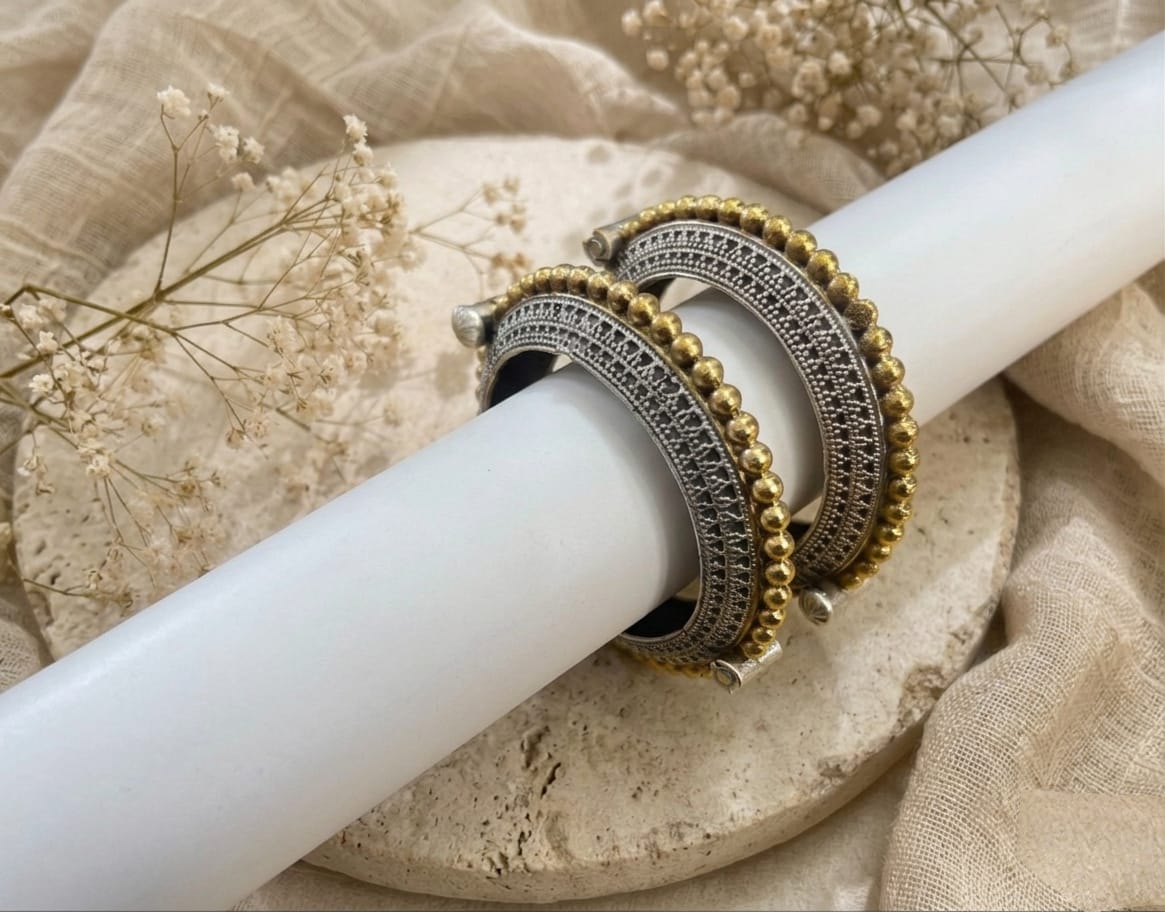 Kada combo dual tone