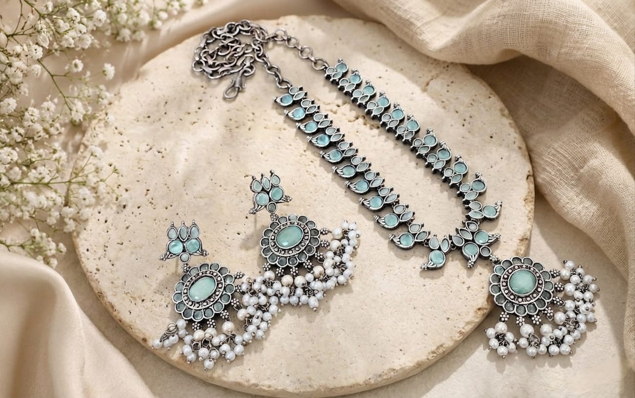 Replica long necklace set