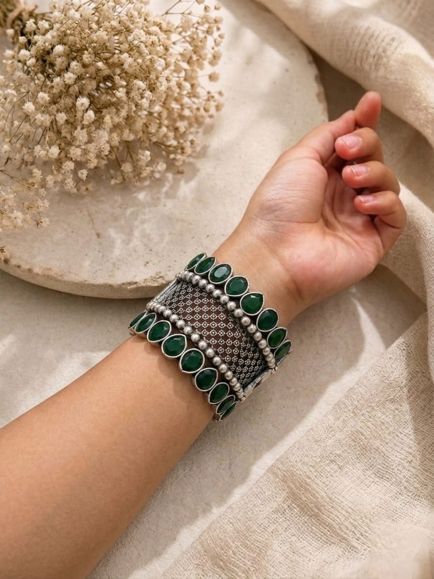Monalisa stone replica openable kada