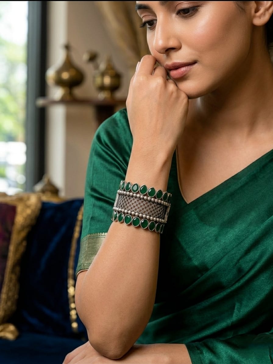 Monalisa stone replica openable kada