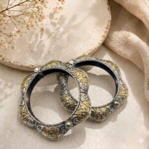 Dual tone openable bangles