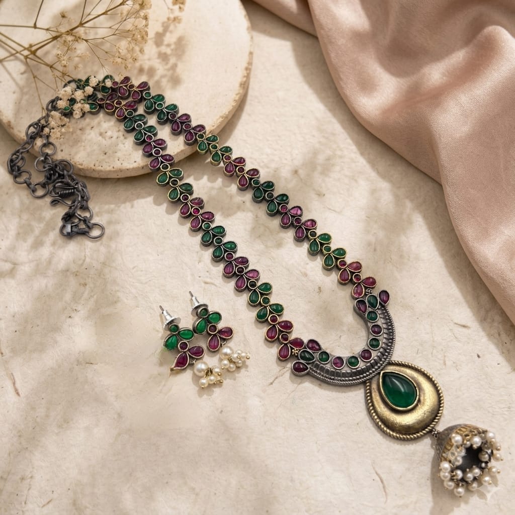 Dual tone stone necklace set