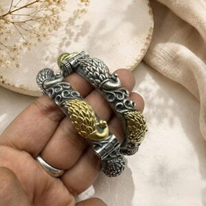 Elegant dual tone openable bangles
