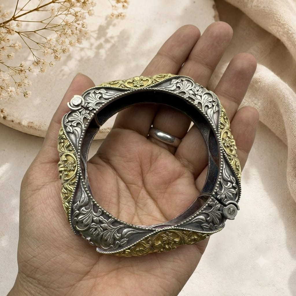 Elegant dual tone bangles