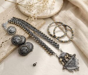 Dual tone jewellery combo set