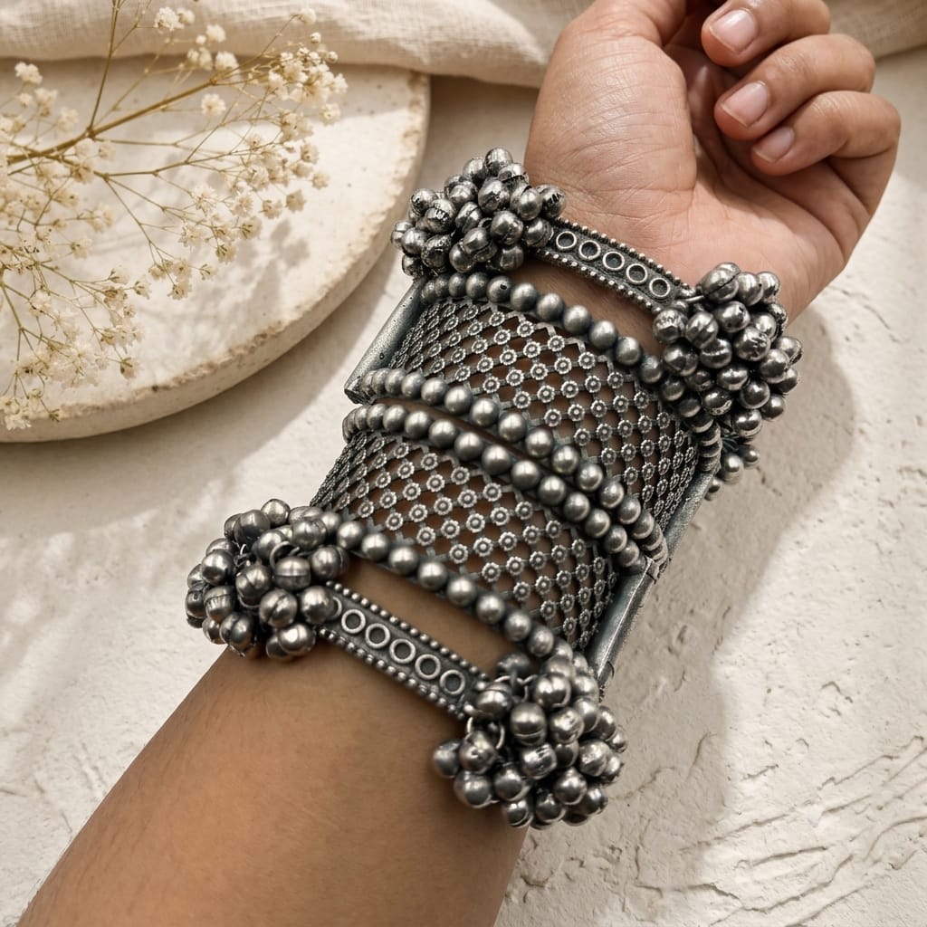 Replica 4 pc bangles set