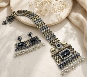 Dual tone stone necklace set