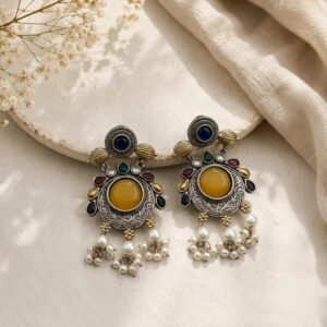 Dual tone pendant set