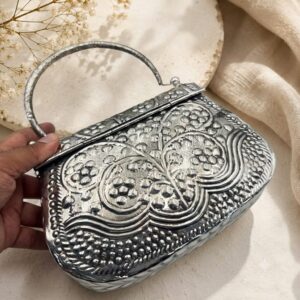 Premium quality hand purse with sling