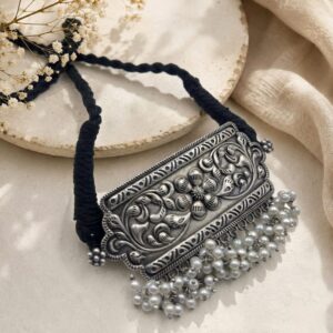 Replica choker set with earrings