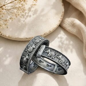 Different designed replica openable bangles