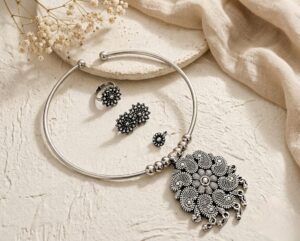 German silver hasli pendant combo