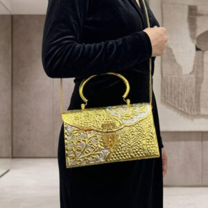 Dual tone sling purse with handle
