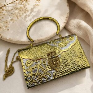 Dual tone sling purse with handle