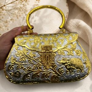 Dual tone sling with handle