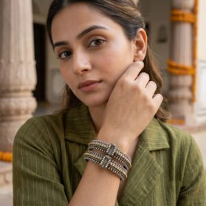 Dual tone beautiful openable kada