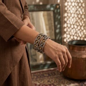 Beautiful dual tone kada