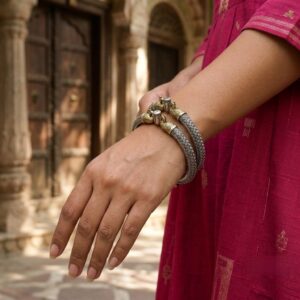 Dual tone elegant openable bangles