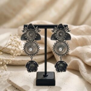 Floral bloom long earrings