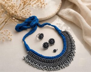 Thread ghughroo choker set