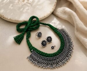 Thread ghughroo choker set